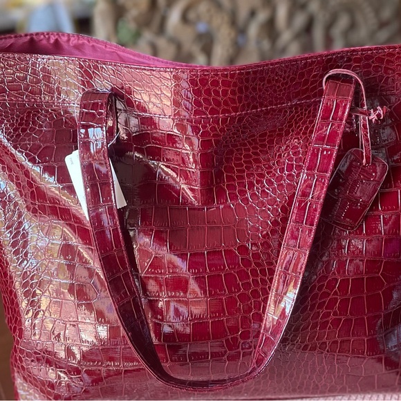 “NIEMAN MARCUS” BURGUNDY TOTE BAG  NWT - Picture 2 of 8